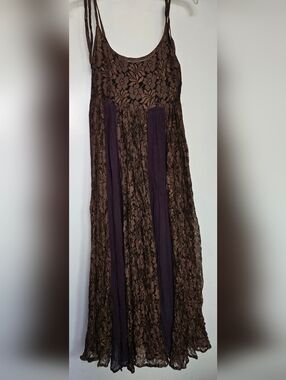 Lace With Crepe Panels Babydoll Midi Dress